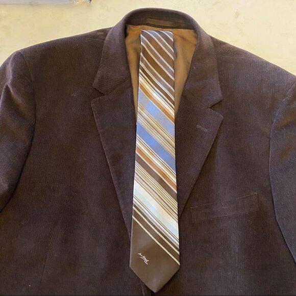 Vintage Louis Feraud Paris Tie - Picture 8 of 8